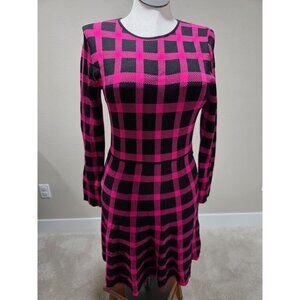 Pink & Black Plaid Long-Sleeve Cutout Dress Fitted Waist Round Neckline Stretch